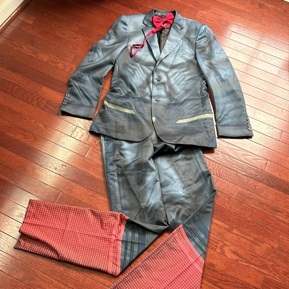 Superman 2 pc Suit Blazer 38 pants 34 need hemming bow tie Halloween costume - Picture 11 of 11